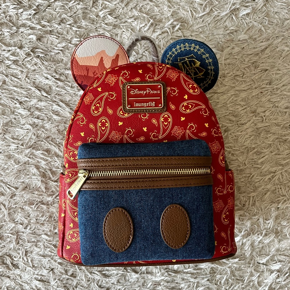 NWT Big Thunder Mountain Loungefly Mini Backpack